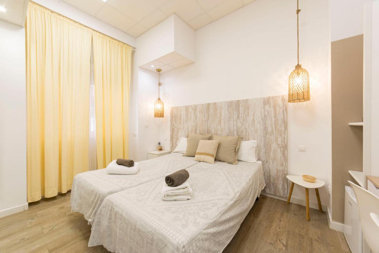 Home Up Qurtuba Kordoba Zewnętrze zdjęcie