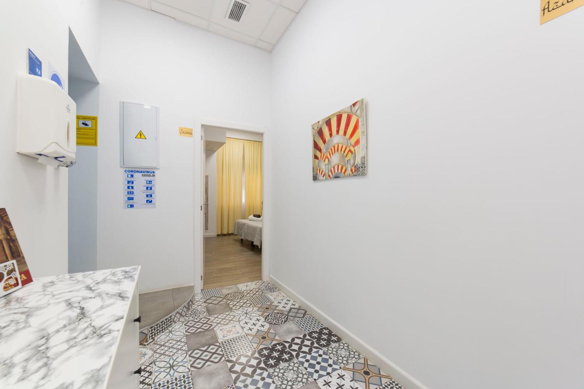 Home Up Qurtuba Kordoba Zewnętrze zdjęcie